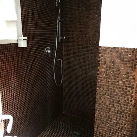 Fantaflat Apartment *